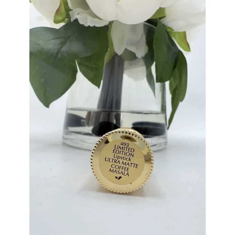SABYASACHI X ESTEE LAUDER - LIMITED EDITION LIPSTICK Ultra Matte Coffee Masala
